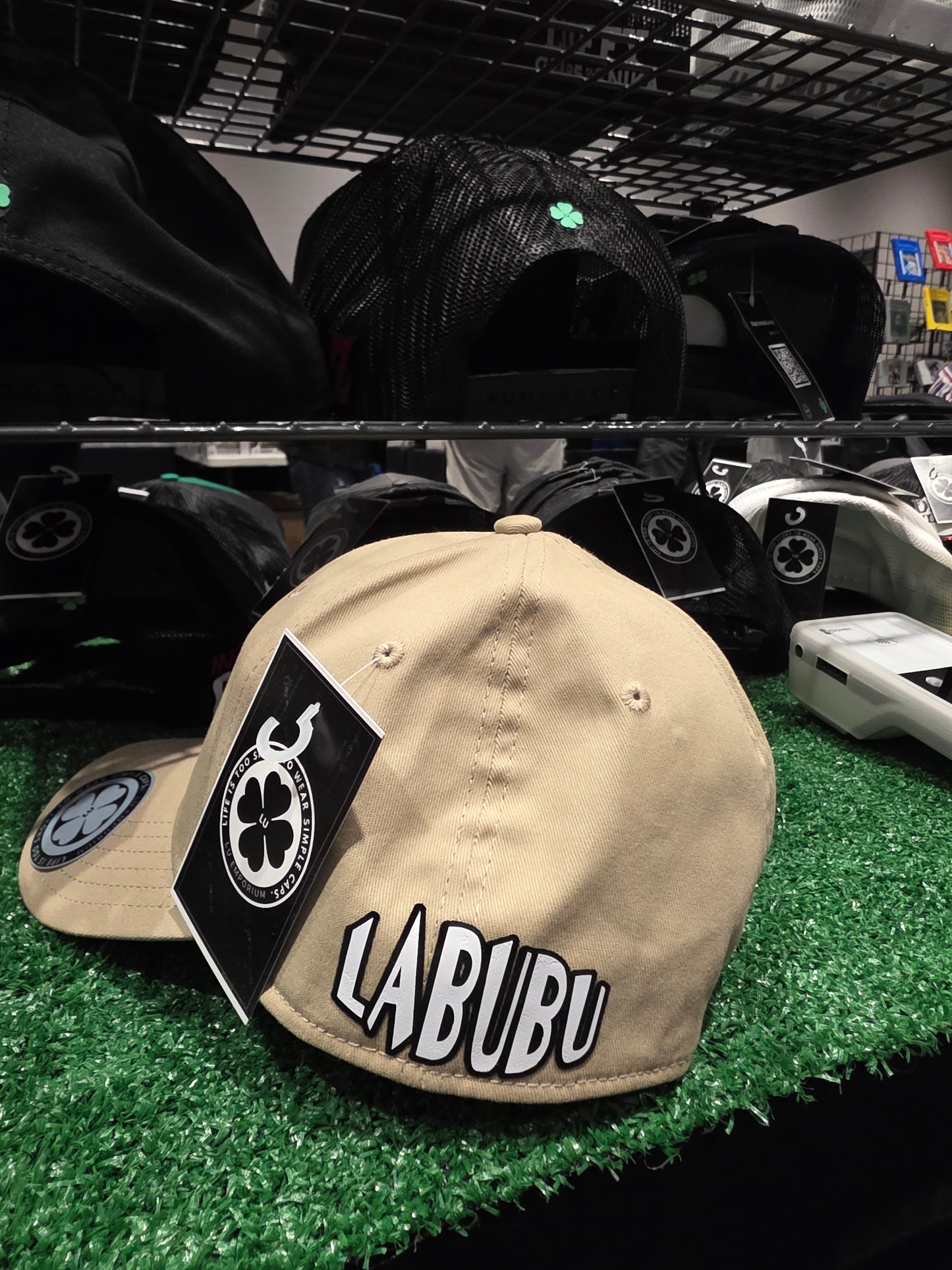TRUCKER CAP Black/ labub 3d design, Gorra 112