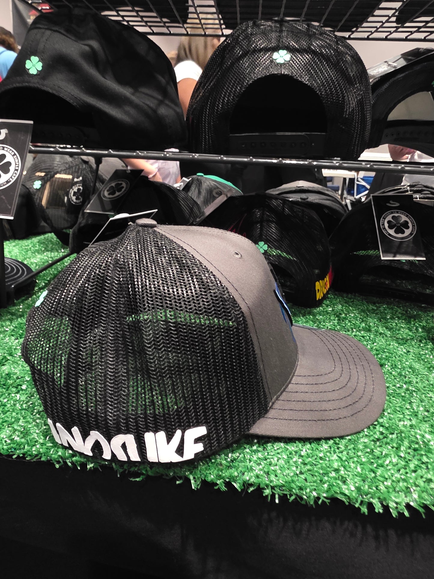 TRUCKER CAP Black/ demond s 3d design, Gorra 112