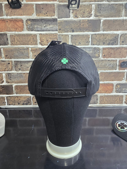 TRUCKER CAP Black/    3d design, Gorra 112